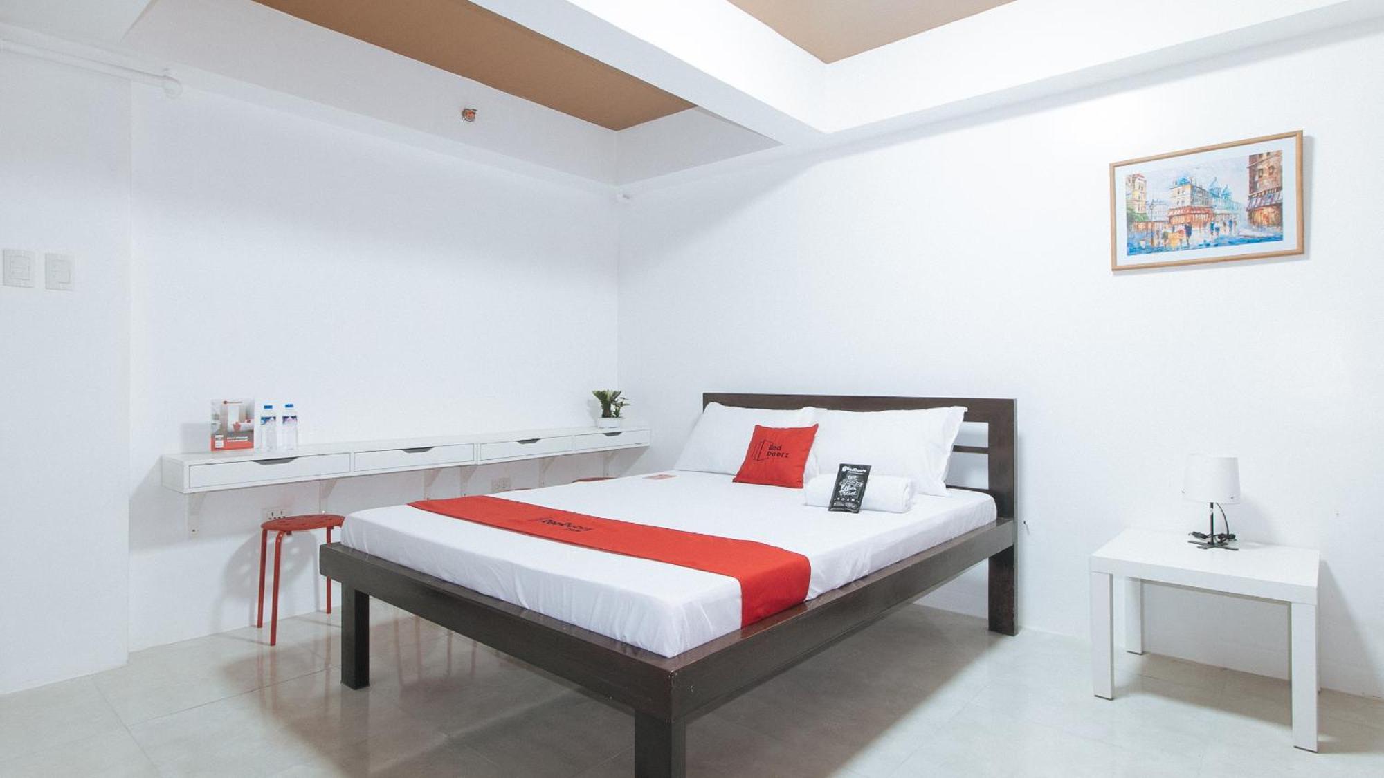 Reddoorz Near Ust Sampaloc Manila 호텔 외부 사진