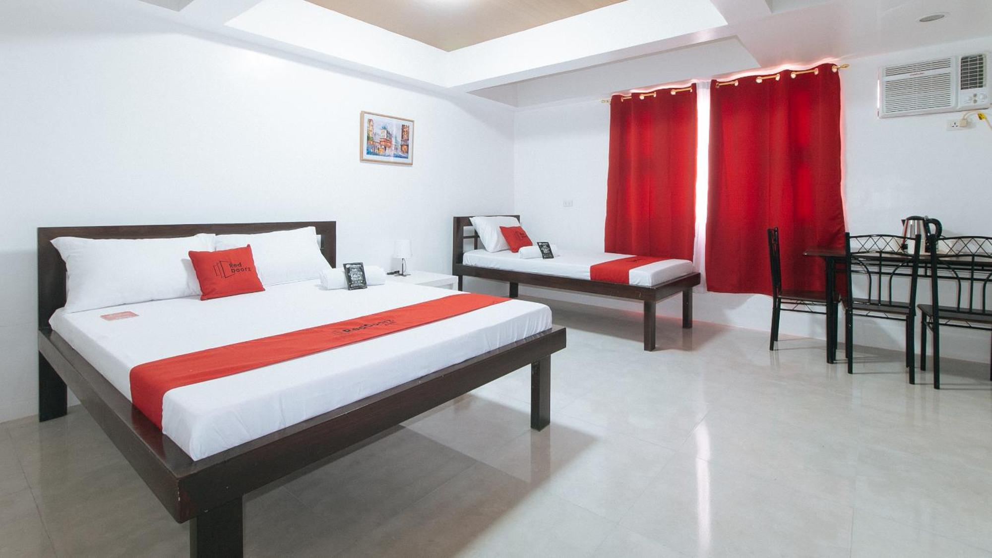 Reddoorz Near Ust Sampaloc Manila 호텔 외부 사진