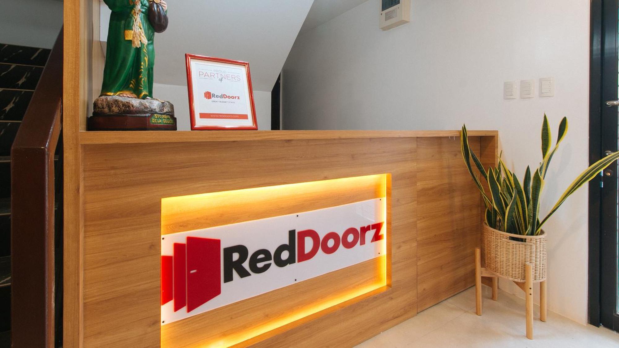 Reddoorz Near Ust Sampaloc Manila 호텔 외부 사진