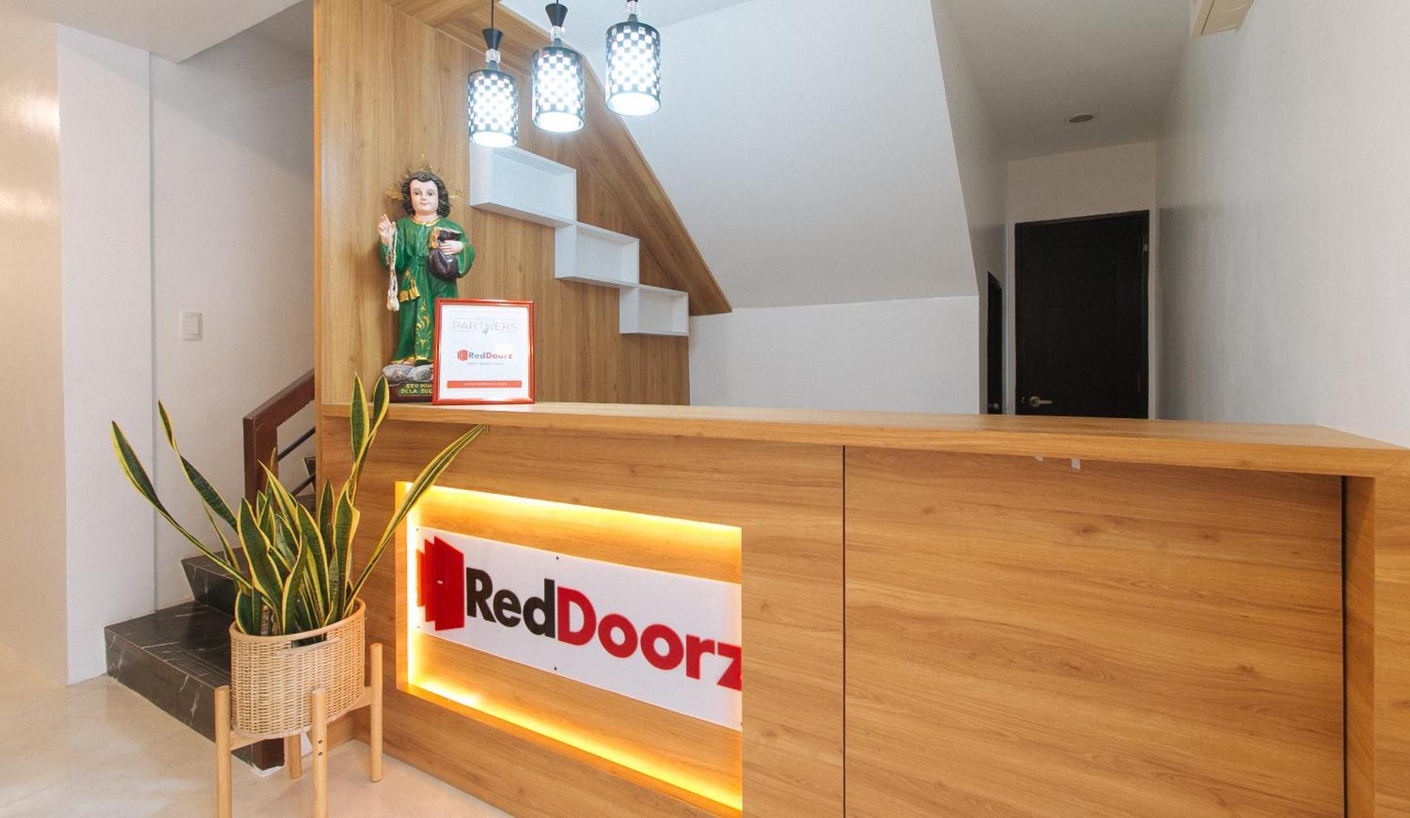 Reddoorz Near Ust Sampaloc Manila 호텔 외부 사진